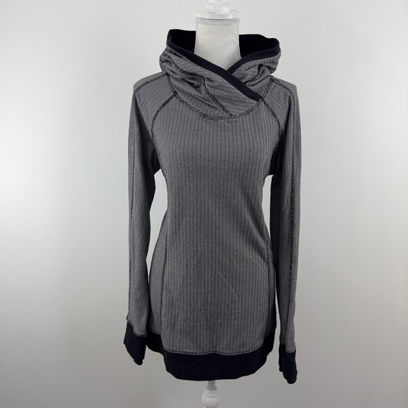 Lululemon ‘Think Fast’ black hoodie - Picture 4 of 14